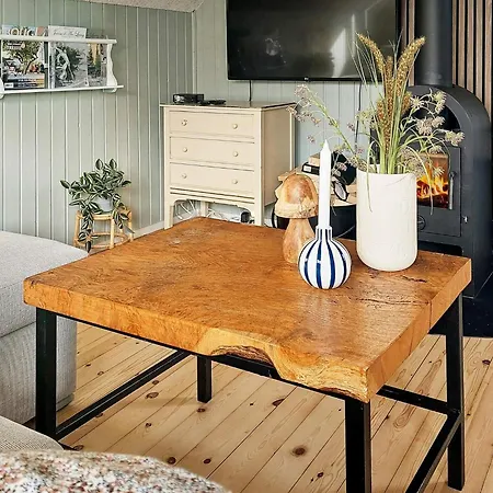 Modern Coastal Retreat In Eno-by Traum *