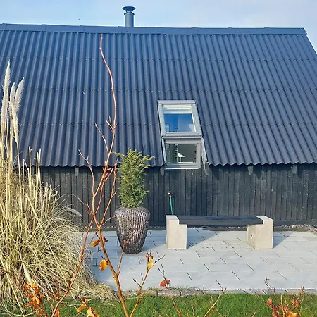 Modern Coastal Retreat In Eno-by Traum بيت للعطل Karrebæksminde